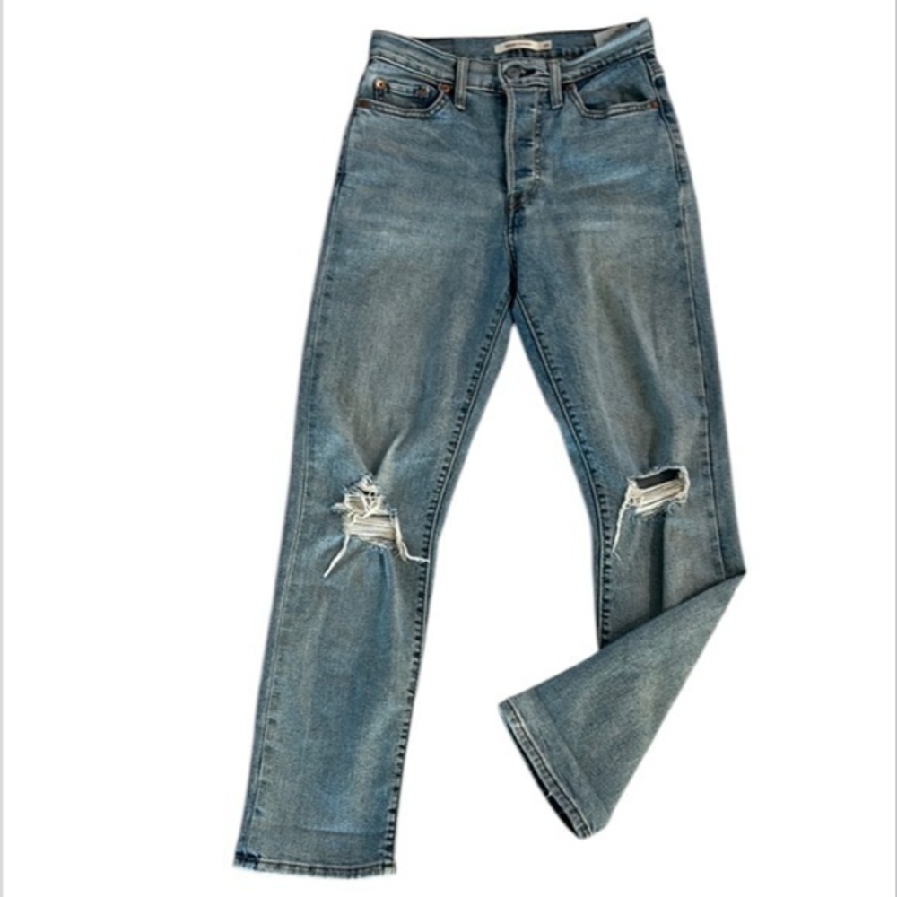 Levi's wedgie straight button flu jeans size 26